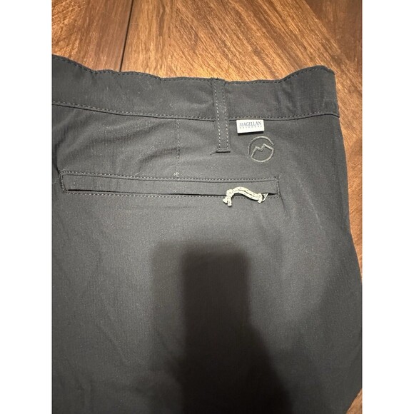 NWT Magellan Men’s Fish Gear Falcon Lake Black UPF30 size 2 XL - Picture 3 of 7